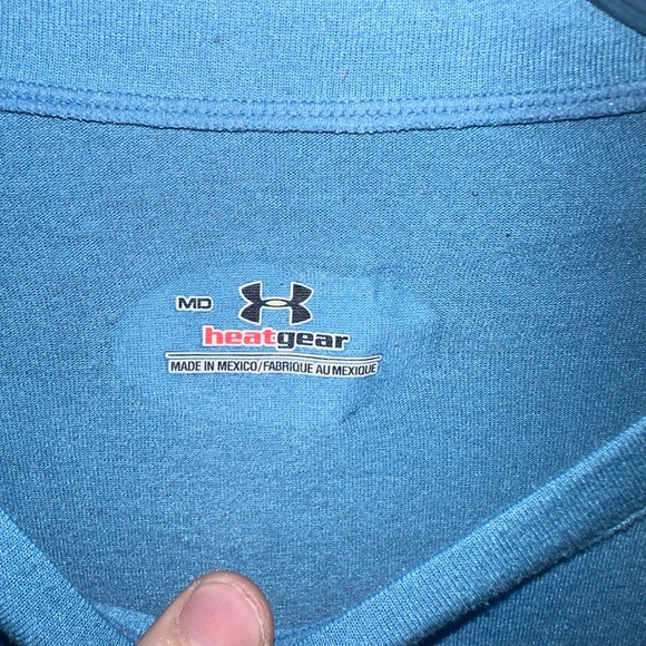 Medium UA shirt - Picture 2 of 2